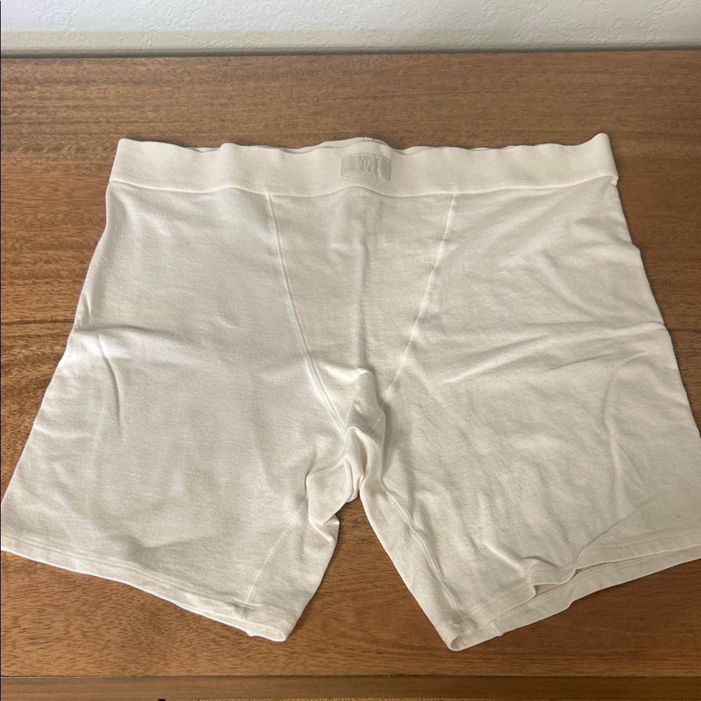 SKIMS Women’s lounge boxers